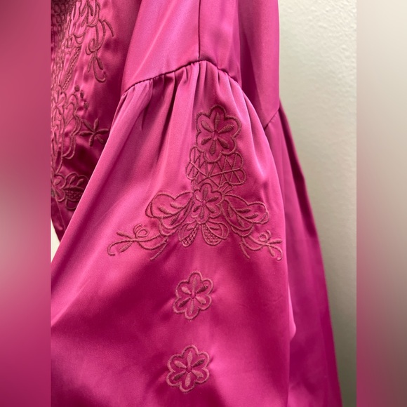 NWT - Listicle Popplin Magenta Embroidered Oversized Cool Girl Button Up - Picture 7 of 14